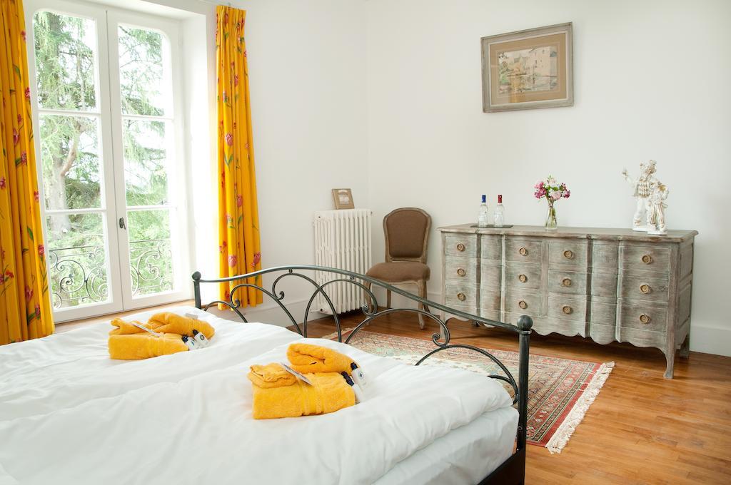 Domaine De La Fauconnie Otel Campsegret Oda fotoğraf